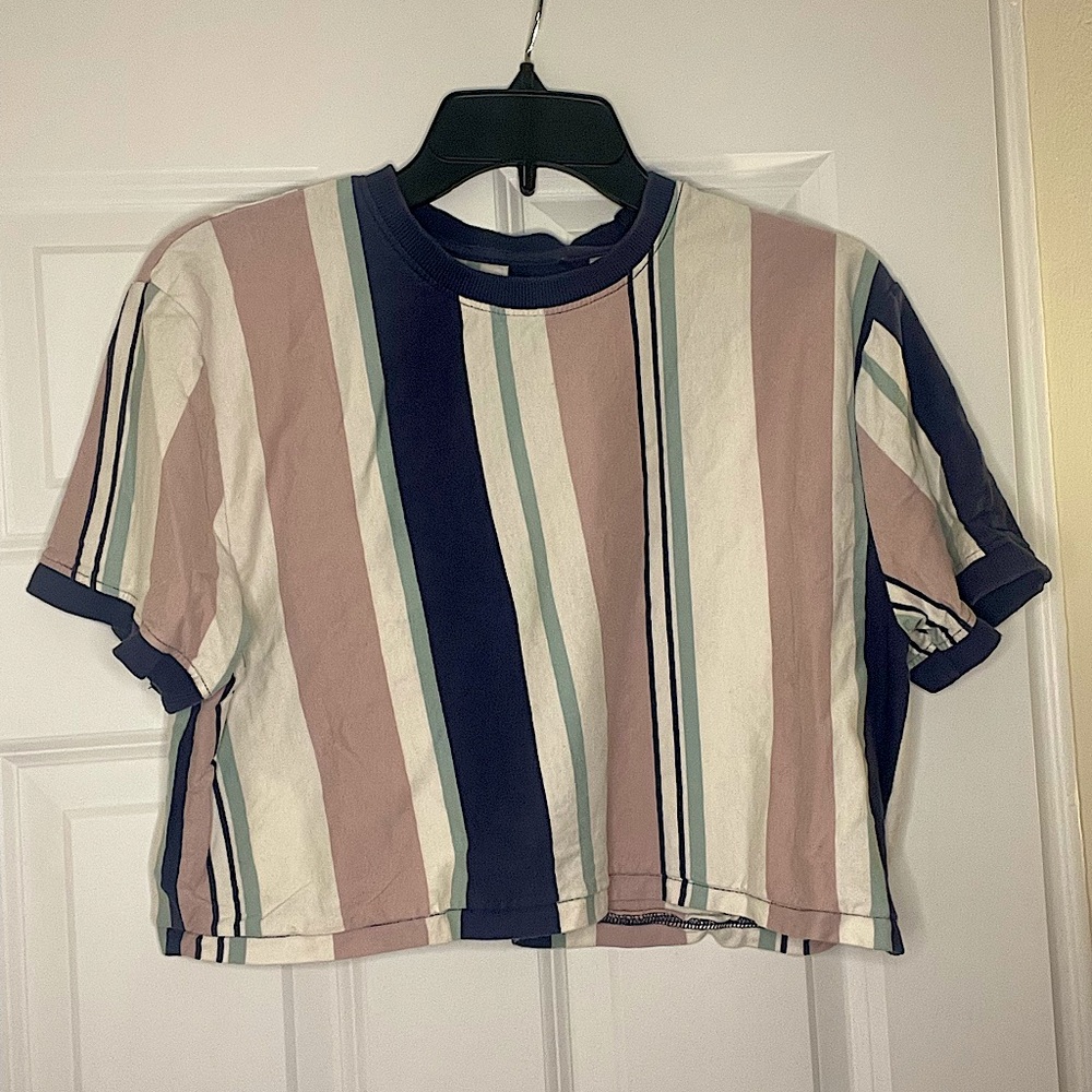 Striped Cropped Tee Cute
